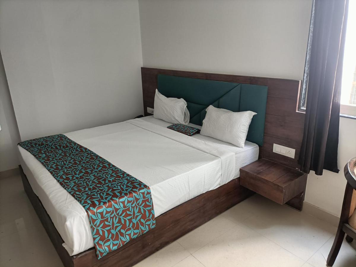 نيودلهي Hotel Tark Inn Near Igi Airport Delhi المظهر الخارجي الصورة